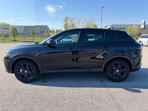 Used 2024 Dodge Hornet R/T Plus w/ R/T Blacktop Package image 4