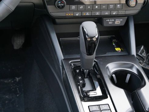 New 2026 Subaru Outback Limited XT AWD/4WD image 12