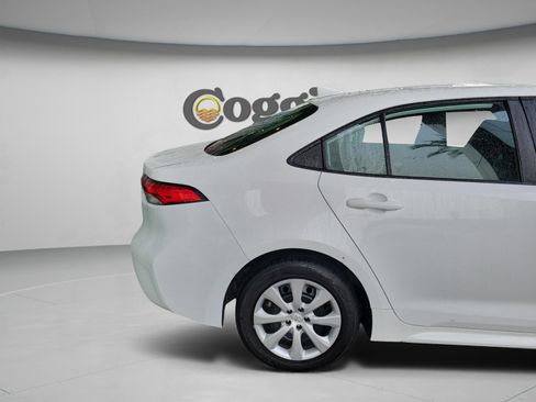 Used 2024 Toyota Corolla LE image 30