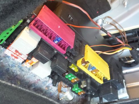 Used 2013 Mercedes-Benz C 250 Sport image 18