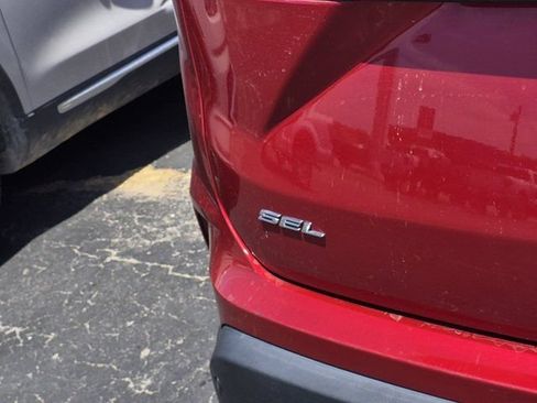Used 2024 Ford Edge SEL AWD/4WD image 10