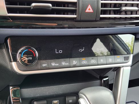 Used 2023 Kia Seltos Nightfall Edition image 19