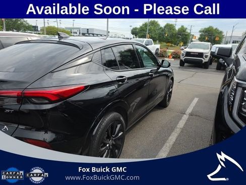 Used 2024 Buick Envista Sport Touring w/ Convenience I Package FWD image 4