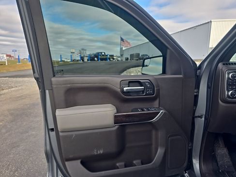 Used 2020 GMC Sierra 1500 SLT w/ SLT Premium Package image 12