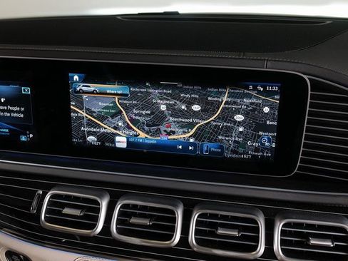 Used 2025 Mercedes-Benz GLE 53 AMG 4MATIC image 17
