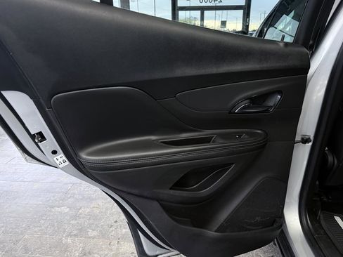 Used 2019 Buick Encore Essence image 19