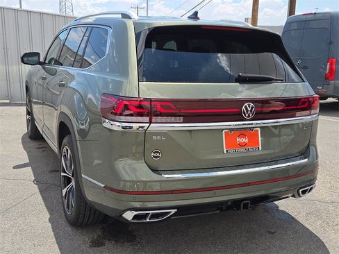 New 2025 Volkswagen Atlas SEL Premium R-Line image 8