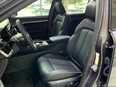 New 2025 Jeep Wagoneer S Limited image 7