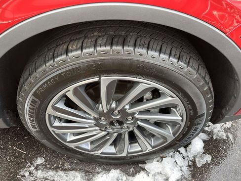 Used 2023 Lincoln Corsair Reserve w/ Equipment Group 201A image 6