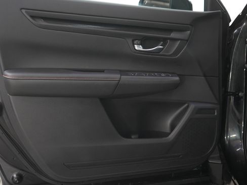 Used 2026 Honda CR-V Sport image 18