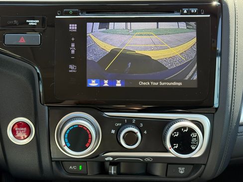 Used 2016 Honda Fit EX image 10