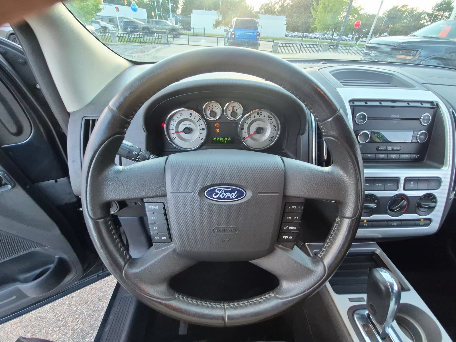 Used 2010 Ford Edge SEL FWD image 21