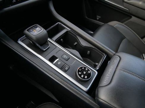 Certified 2023 Nissan Pathfinder SL w/ SL Premium Package image 22