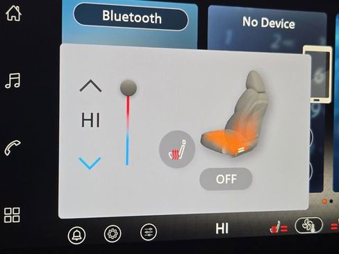 New 2026 Nissan Kicks SR w/ Cold Weather Package image 31