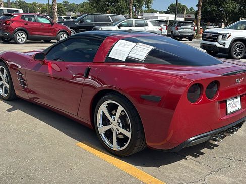 Used 2010 Chevrolet Corvette Coupe w/ Preferred Equipment Group RWD image 5
