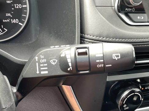 Used 2023 Nissan Rogue S FWD image 20