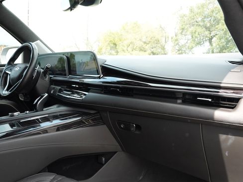 Certified 2023 Cadillac Escalade V image 26
