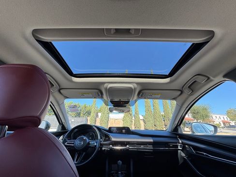 Used 2023 MAZDA MAZDA3 s image 17