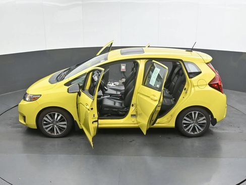 Used 2015 Honda Fit image 38