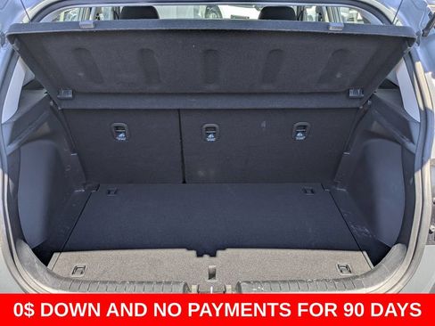 Used 2025 Hyundai Venue SEL FWD image 28