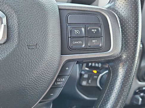 Used 2022 RAM 2500 Tradesman w/ Chrome Appearance Group image 25