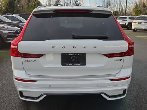 Certified 2023 Volvo XC60 B5 Plus w/ Climate Package image 12