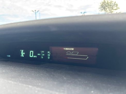 Used 2015 Toyota Prius Three FWD image 18