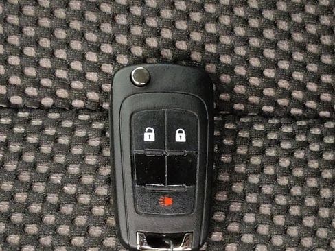 Used 2015 GMC Terrain SLE image 32