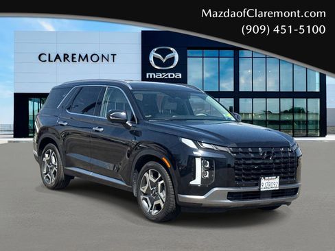 Used 2024 Hyundai Palisade Limited image 1