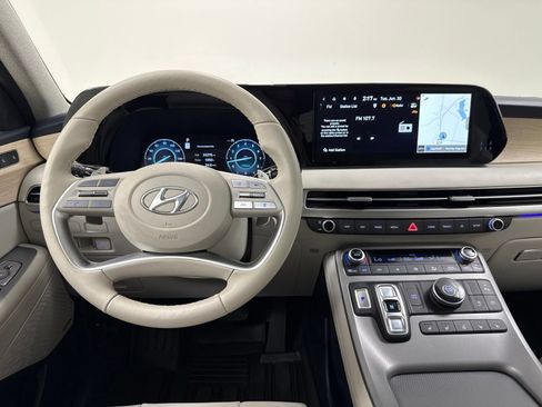 Used 2025 Hyundai Palisade Limited FWD image 29