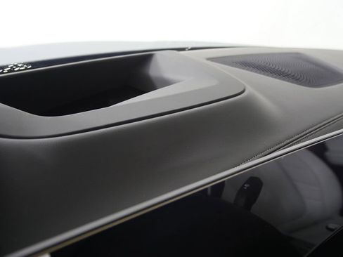 Used 2026 BMW X5 xDrive40i w/ M Sport Package image 19