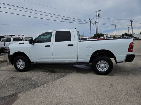 Used 2023 RAM 2500 Tradesman AWD/4WD image 3