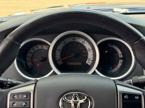 Used 2013 Toyota Tacoma 4x4 Double Cab w/ TRD Off-Road Pkg image 26