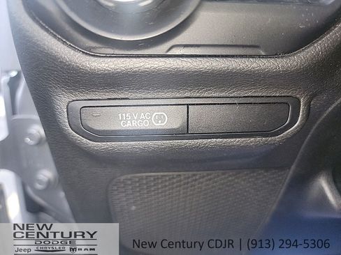 Used 2020 Jeep Gladiator Rubicon AWD/4WD image 23
