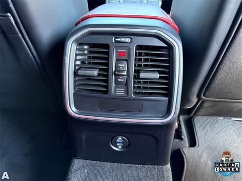 Used 2021 Porsche Macan S image 11