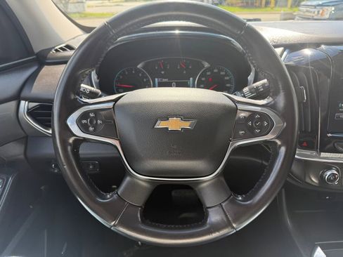 Used 2019 Chevrolet Traverse LT w/ LT Premium Package AWD/4WD image 13