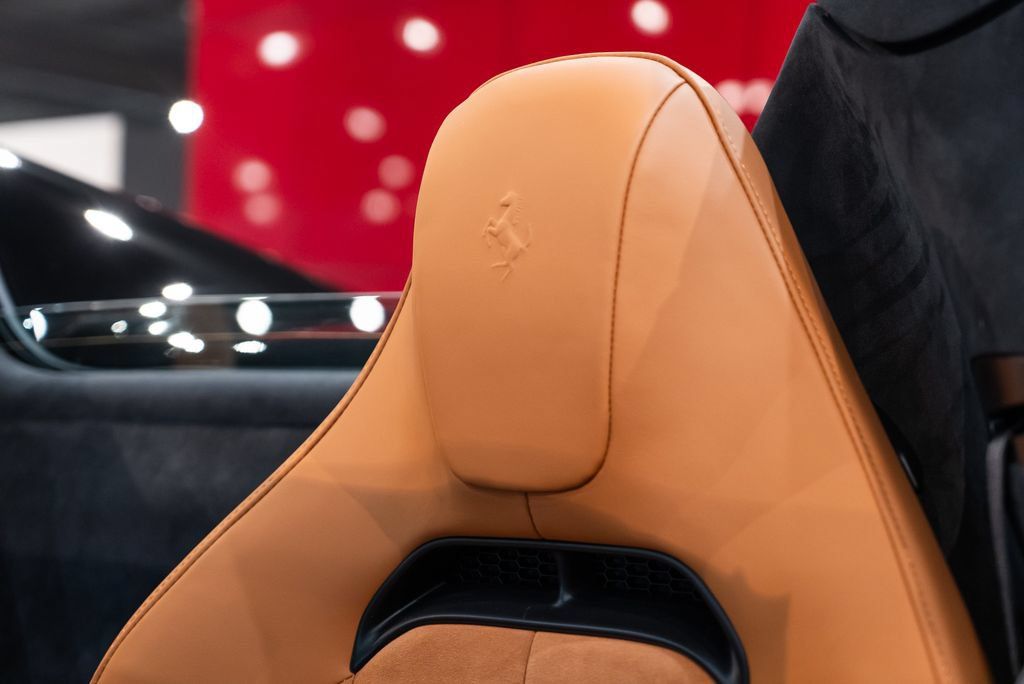 Used 2026 Ferrari 12Cilindri Spider RWD image 6