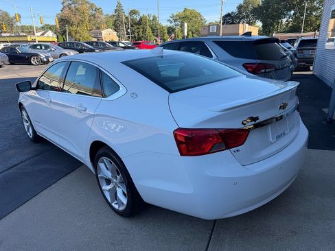 Used 2017 Chevrolet Impala LT w/ Leather Package FWD image 3