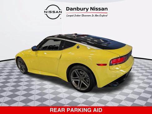 Used 2023 Nissan Z w/ Floor Mat Package RWD image 5