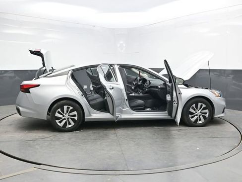 Used 2021 Nissan Altima 2.5 S FWD image 51