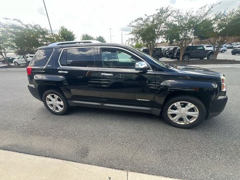 Used 2017 GMC Terrain SLT w/ Open Road Package AWD/4WD image 5
