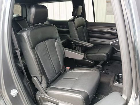 Used 2024 Jeep Wagoneer Series III image 27