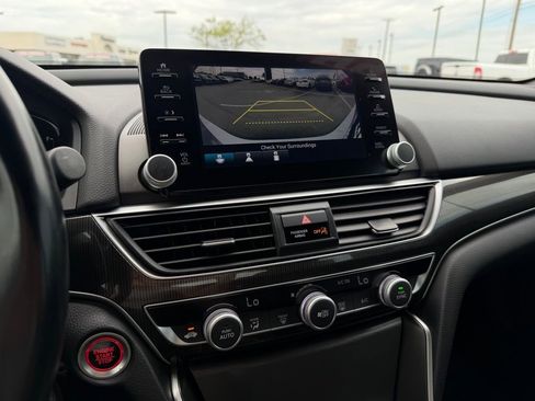 Used 2021 Honda Accord Sport image 18