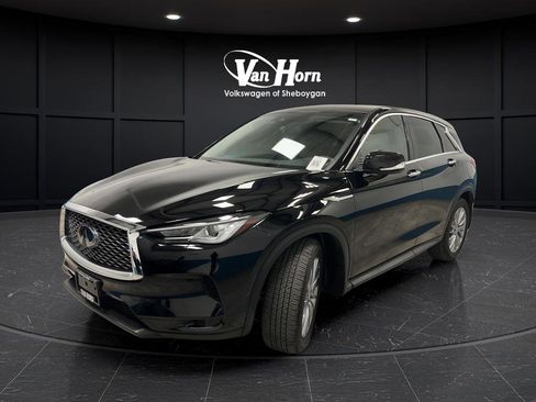 Used 2025 INFINITI QX50 Pure AWD/4WD image 3