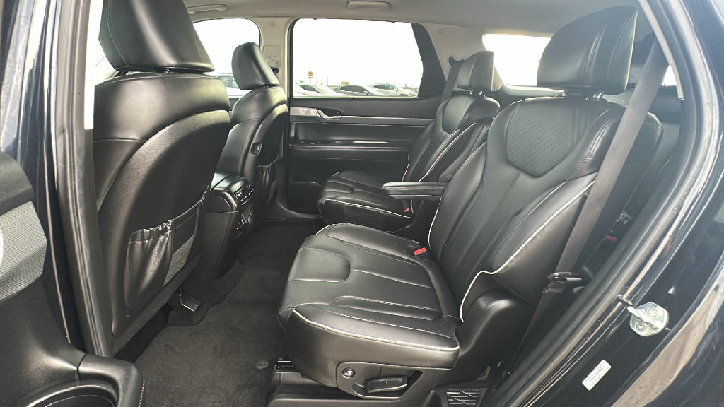 Used 2024 Hyundai Palisade SEL w/ Premium Package FWD image 32