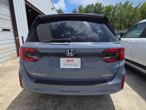 Used 2025 Honda Odyssey Sport-L image 5