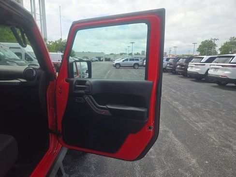 Used 2017 Jeep Wrangler Unlimited Sport w/ Quick Order Package 24S AWD/4WD image 20