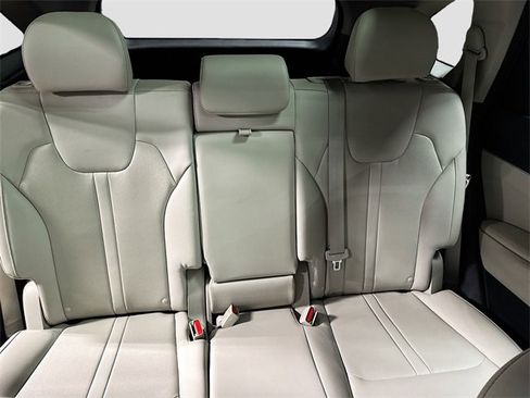 Used 2022 Kia Sorento S w/ Option Group 015 image 25