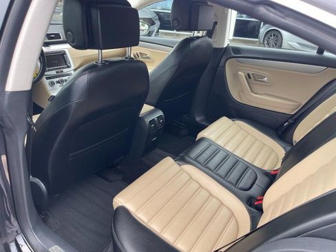Used 2013 Volkswagen CC Sport FWD image 12