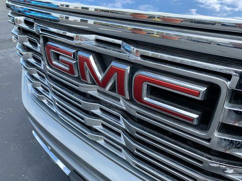 Certified 2025 GMC Sierra 1500 Denali w/ Technology Package AWD/4WD image 33